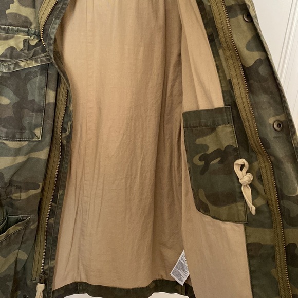 Camo Cargo Jacket - Picture 2 of 4